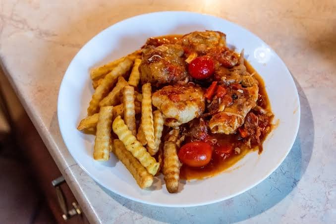 Discover the Best Pollo al Chilindron Near Me | Authentic Stew